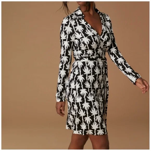 Diane Von Furstenberg | Dresses | Dvf Diane Von Furstenberg Jeanne Two Silk  Jersey Wrap Dress In Palm Lines Size 2 | Poshmark